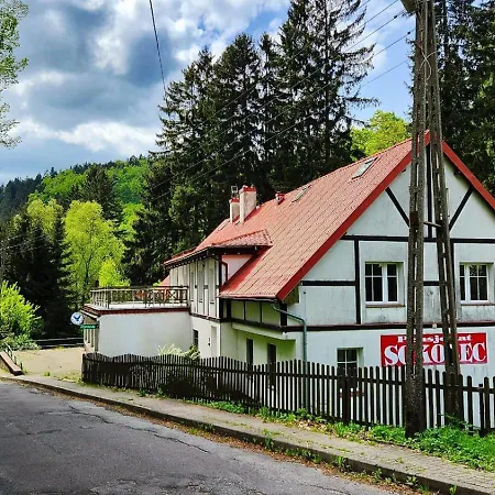 Pensjonat Sokolec * سوكوليتس